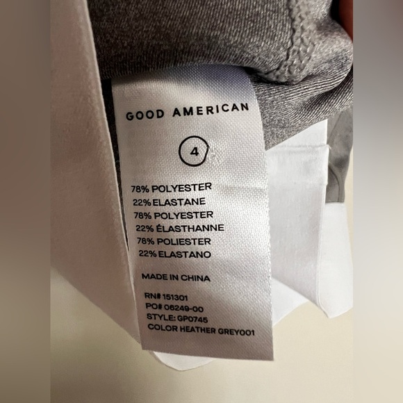 NWOT Good American The Icon Core Set Leggings & Bra Gray - Picture 4 of 7